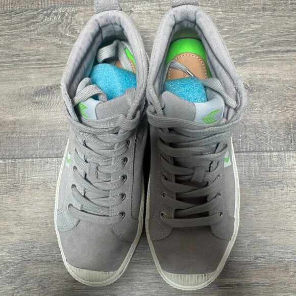 Cariuma Oca Gray Suede High Top Sneaker Women's Size 8.5 - Picture 2 of 7